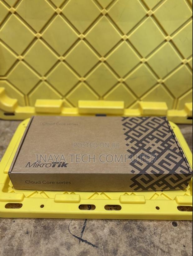Mikrotik Ccr2004-16g-2s+ Router