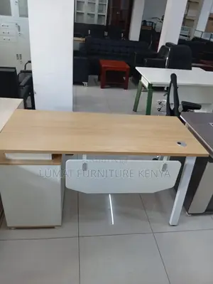 Advanced Workstation With Storage