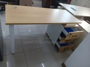 Advanced Workstation With Storage
