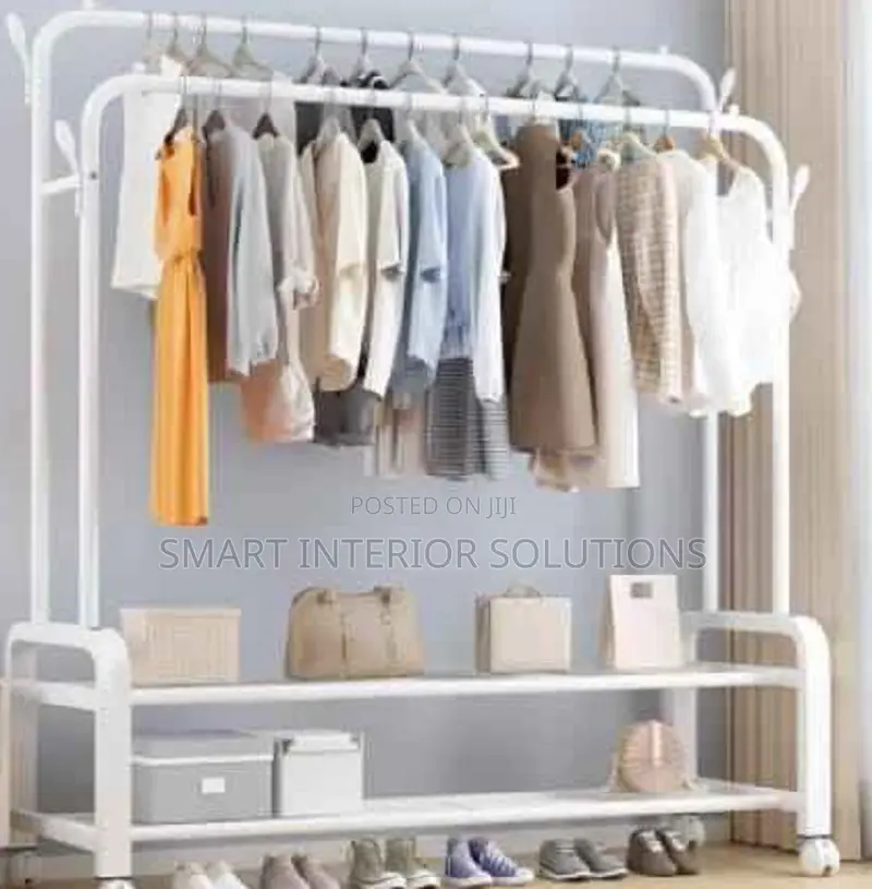 White Double Cloth Rack