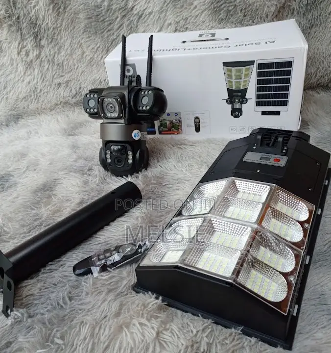Triple Lens Ai Solar Camera + Lighting 2 in 1 4g