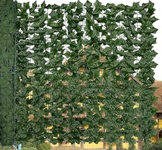 Beautiful Artificial Privacy Fence - main view