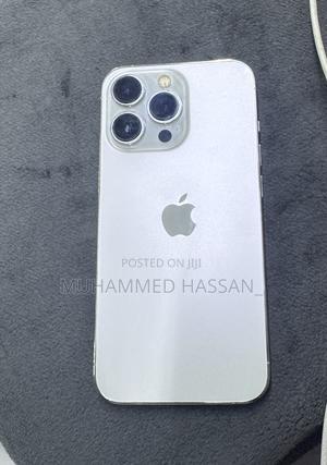 Apple iPhone 13 Pro 256 GB White - main view