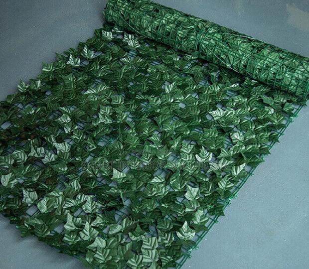 Decourative Green Fence