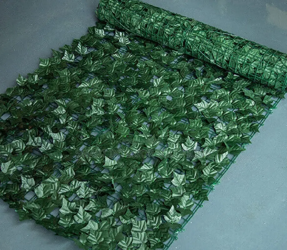 Decourative Green Fence