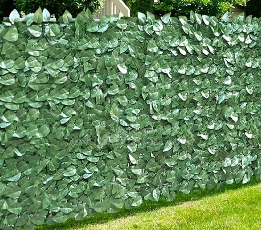 Sun-Proof Artificial Privacy Fence