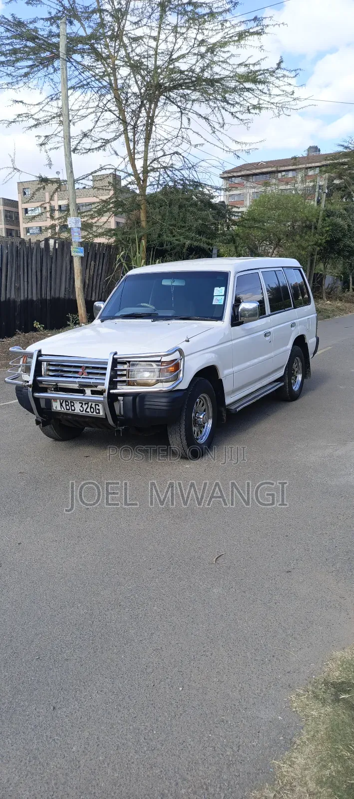 Mitsubishi Pajero 2007 White