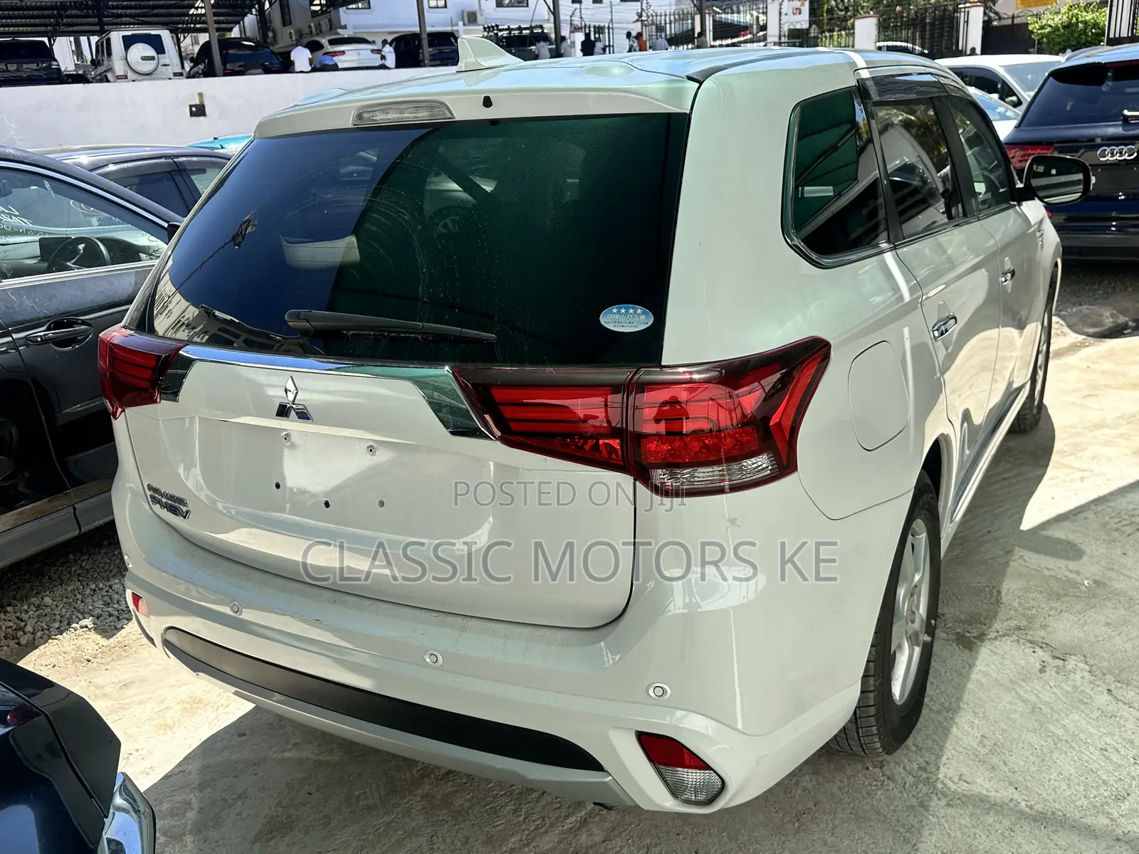 Mitsubishi Outlander 2.0 PHEV AWD 2019 White