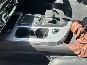 Audi Q7 2019 Black