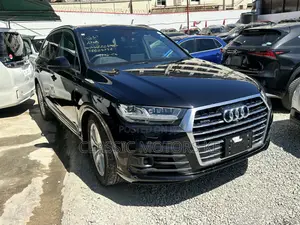 Audi Q7 2019 Black