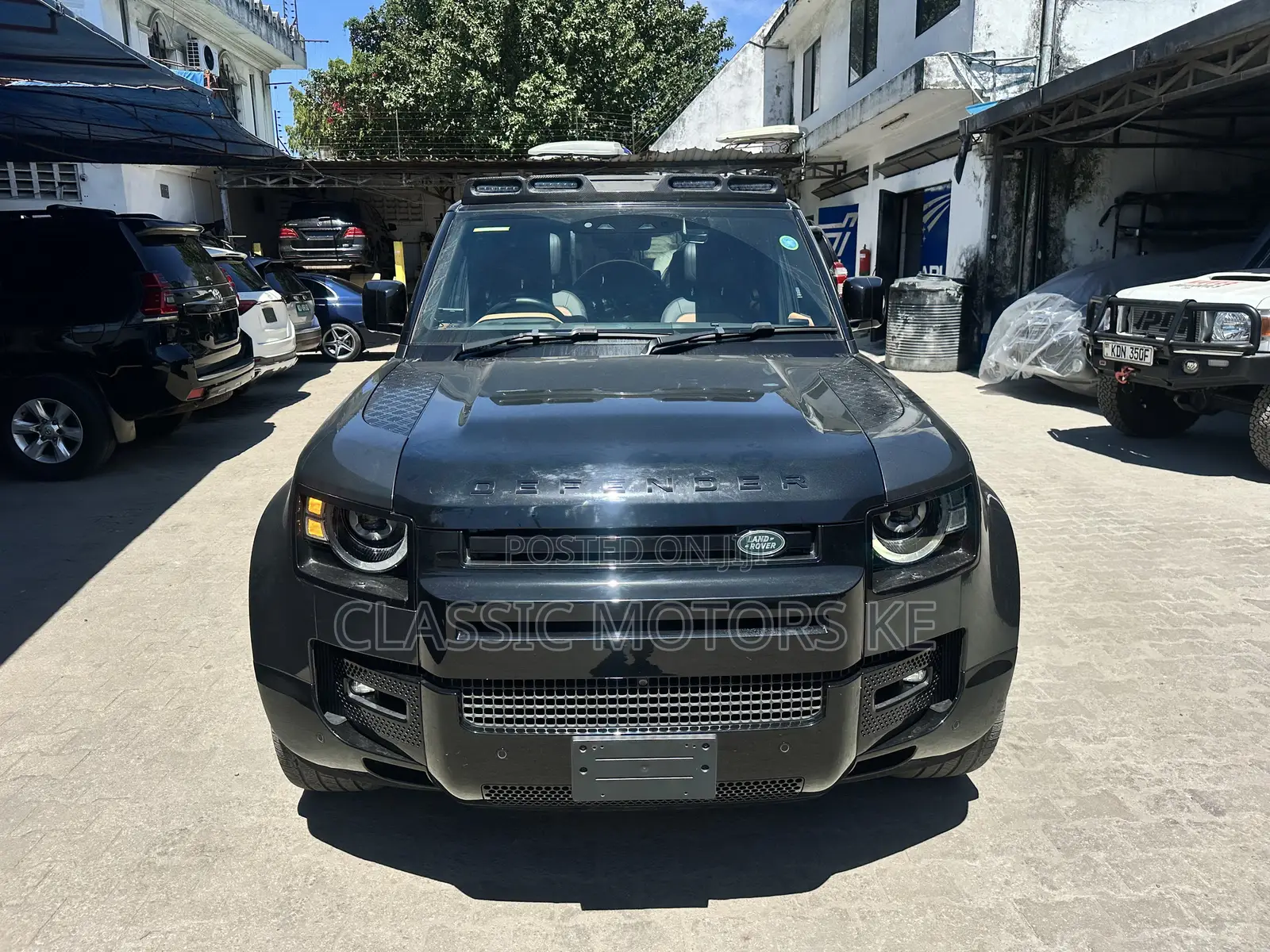Land Rover Defender X 2022 Gray