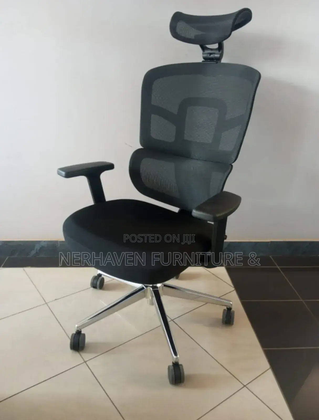 Ergonomic Office Staff Chair -- Reclining