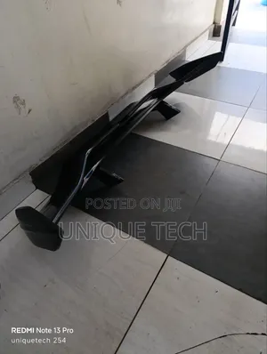Universal Sport Spoiler (Black)