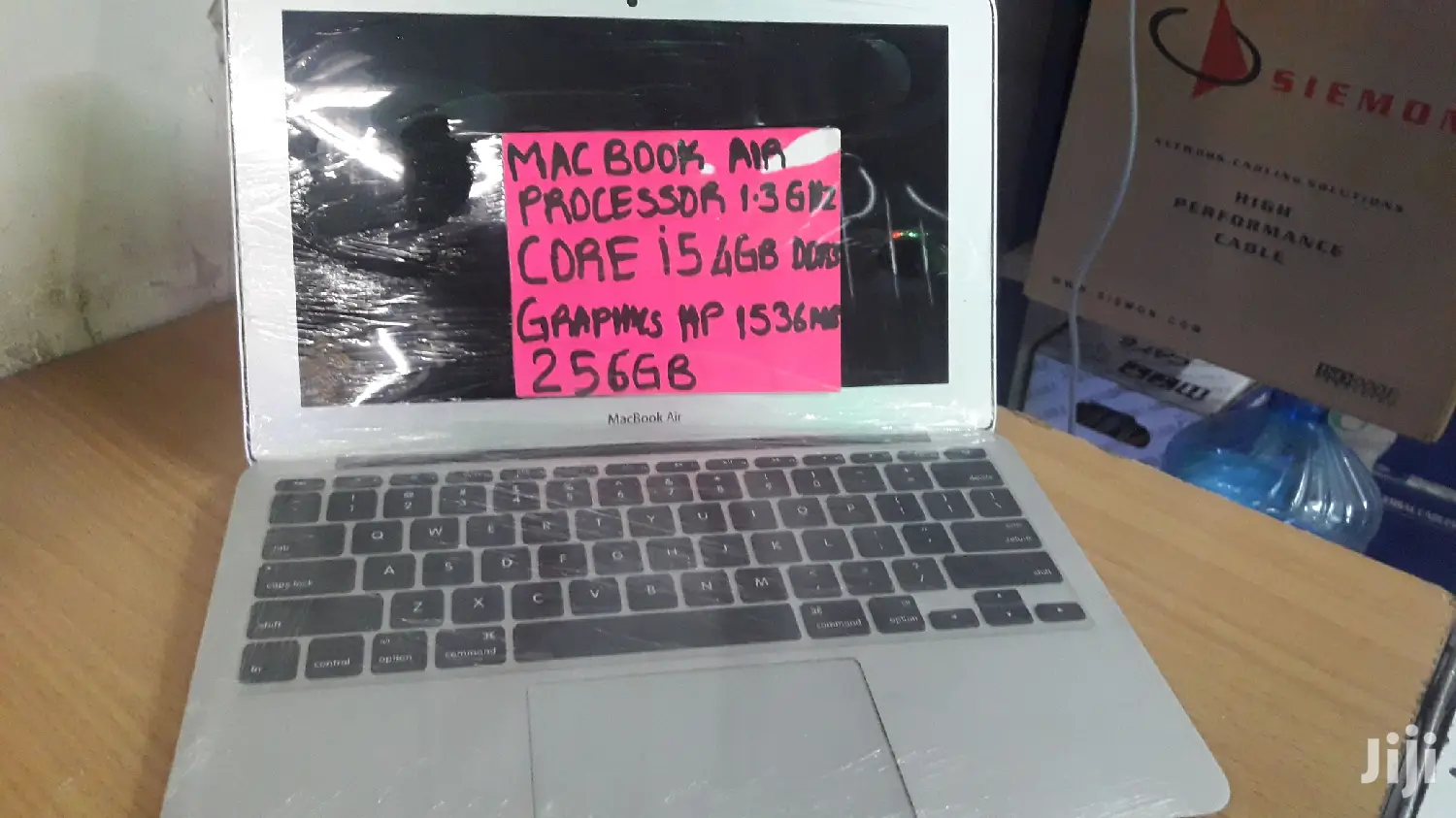 Laptop Apple MacBook Air 4GB Intel Core i5 HDD 500GB