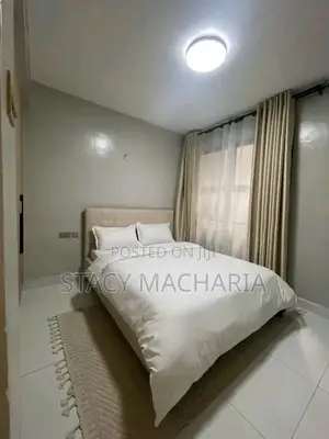 Vibrant 1 Bedroom Airbnb in South B