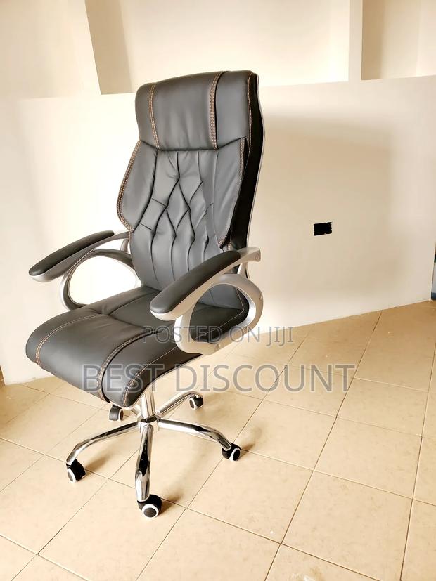 Ergonomic Leather Office Chair With Lumbar Support - main view