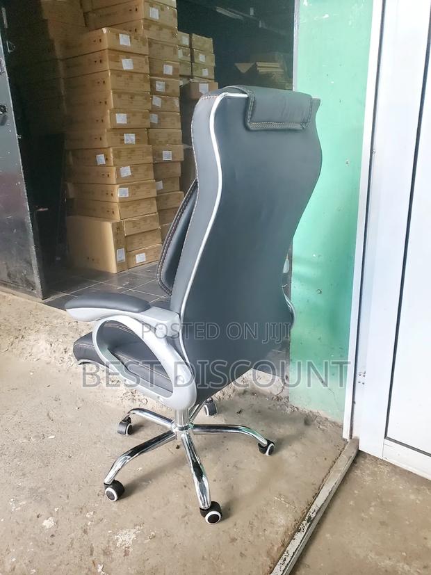 Ergonomic Leather Office Chair With Lumbar Support - thumbnail 2