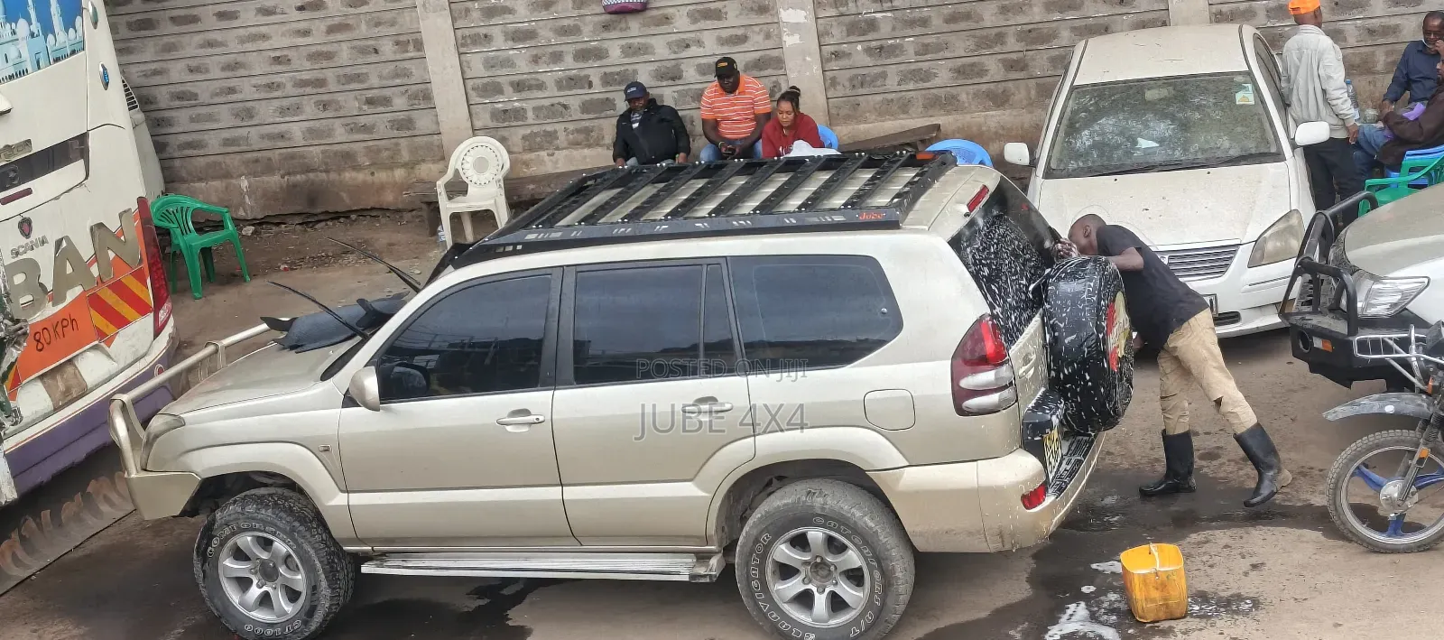 Modern Roof Rack (Carrier)