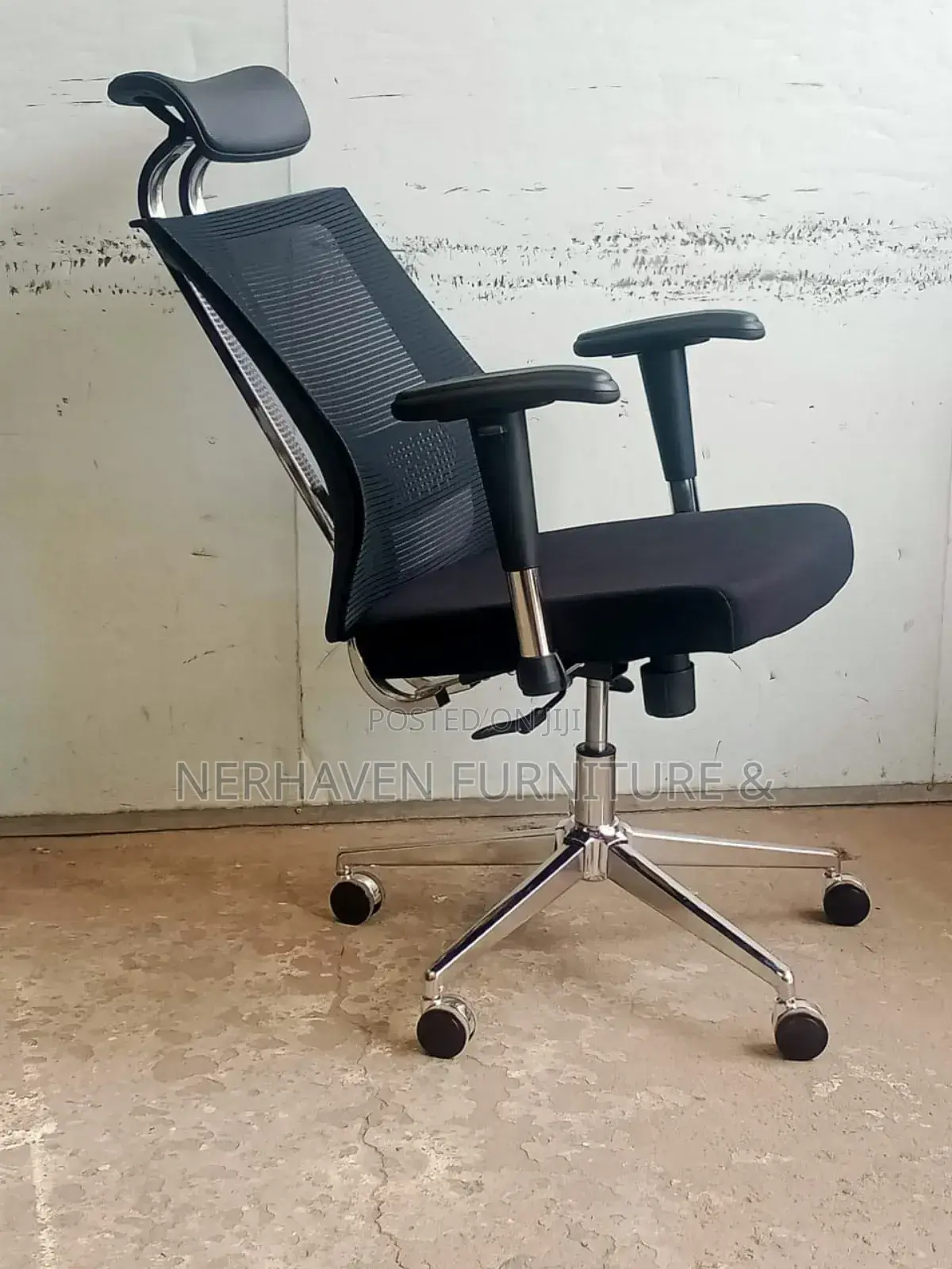 Reclining Office Chair