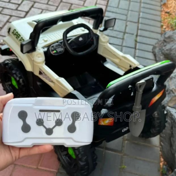 Kids Electric Ride on Car - thumbnail 3