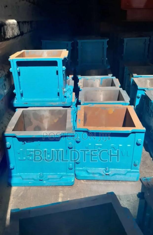 Cast Iron Cement Motor Cube Mould - main view