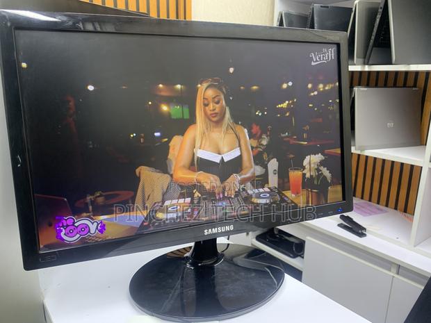 Desktop Computer HP 268 Pro G1 4GB Intel Core I3 SSD 128GB - thumbnail 3