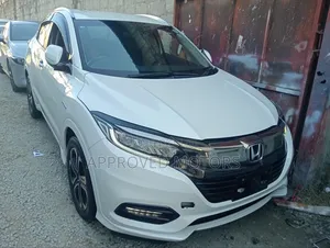 Honda Vezel 2019 White