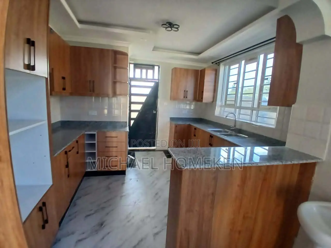3bdrm Bungalow in Mugutha, Kimbo for sale