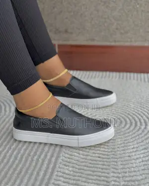 New Women’S Black Leather Slip-on Sneaker/ Rubber Shoes Size 37-42