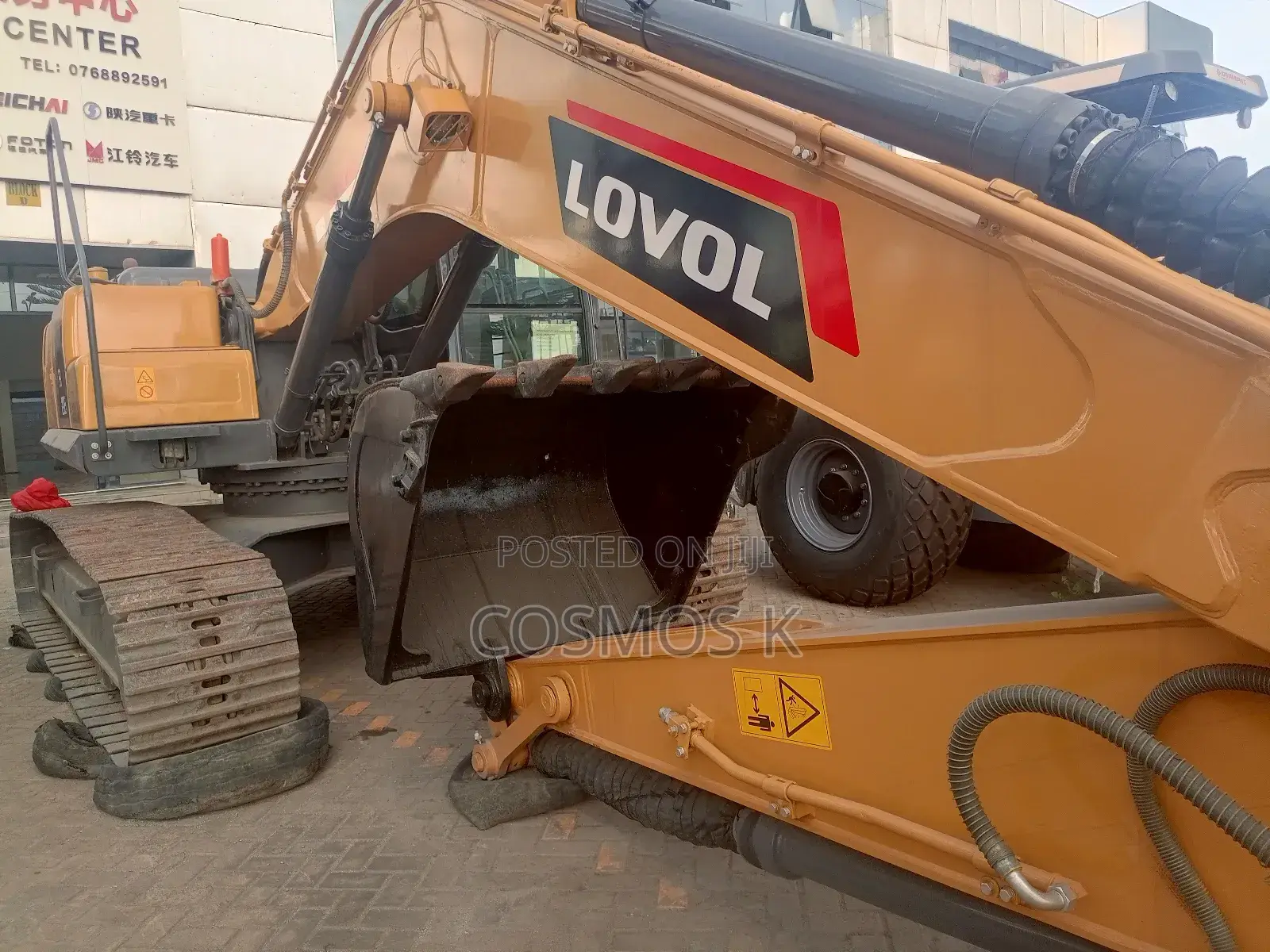 Slightly Used 22t Excavator