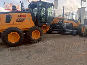 New Shantui Grader