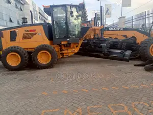 New Shantui Grader