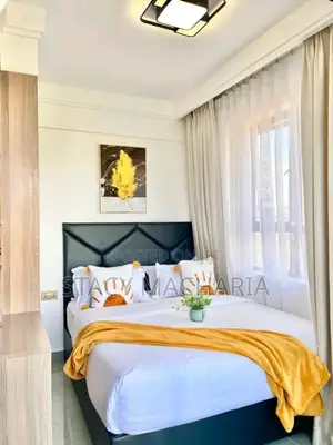Stylish 1 Bedroom Airbnb With City Views in South B