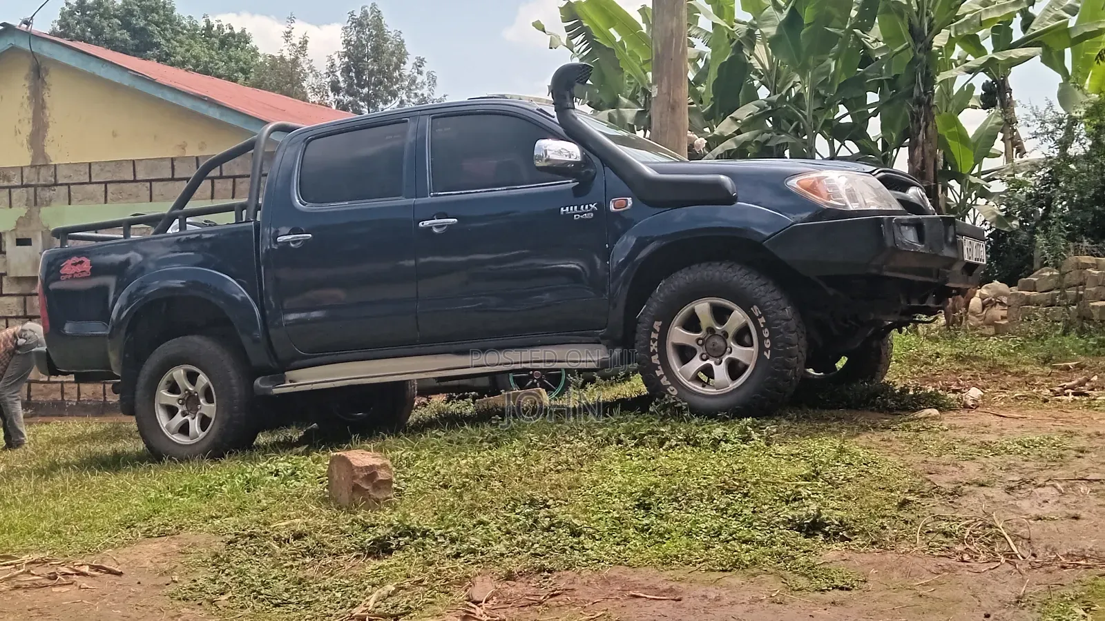 Toyota Hilux 2006 Blue