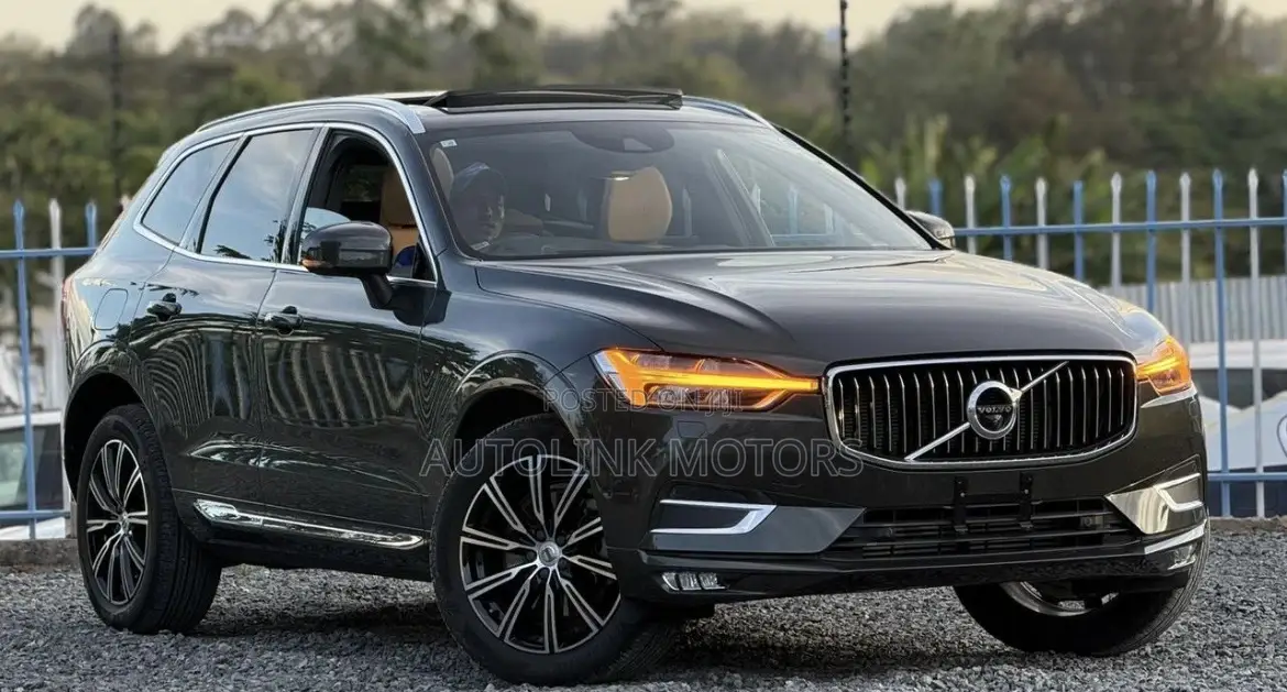 Volvo XC60 T5 Inscription AWD 2018 Gray