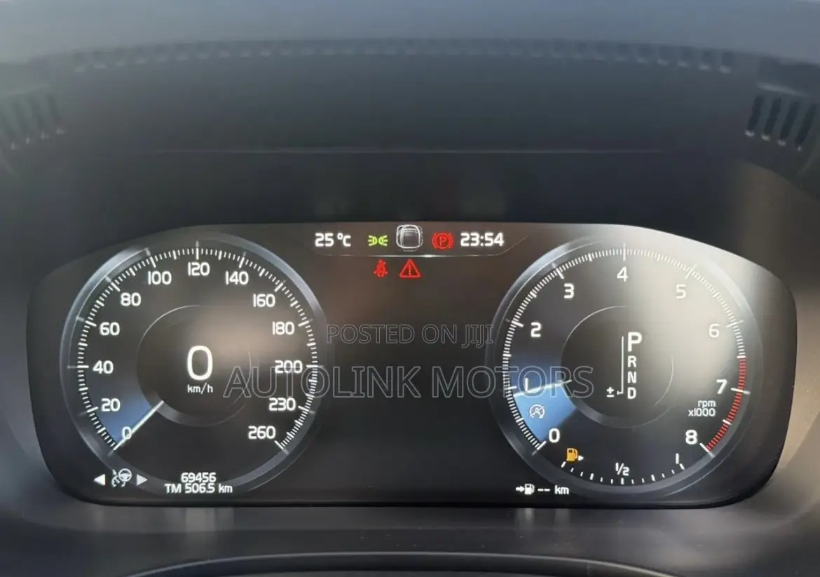 Volvo XC60 T5 Inscription AWD 2018 Gray
