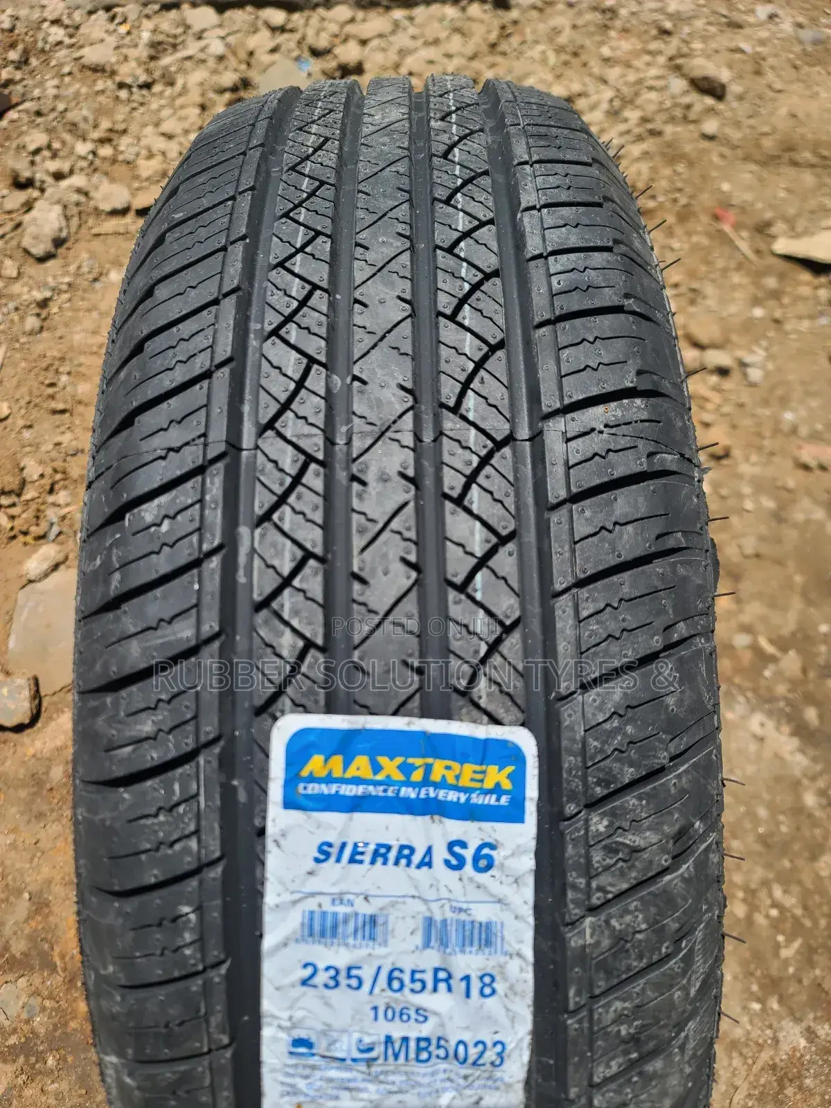 235/65r8 Maxtrek Tires [Sierra S6 ]