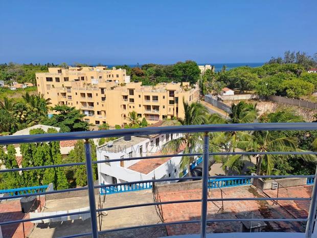 Mombasa Air BNBS - thumbnail 9