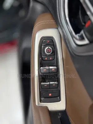 Subaru Forester 2.0XT Premium AWD 2018 Burgundy