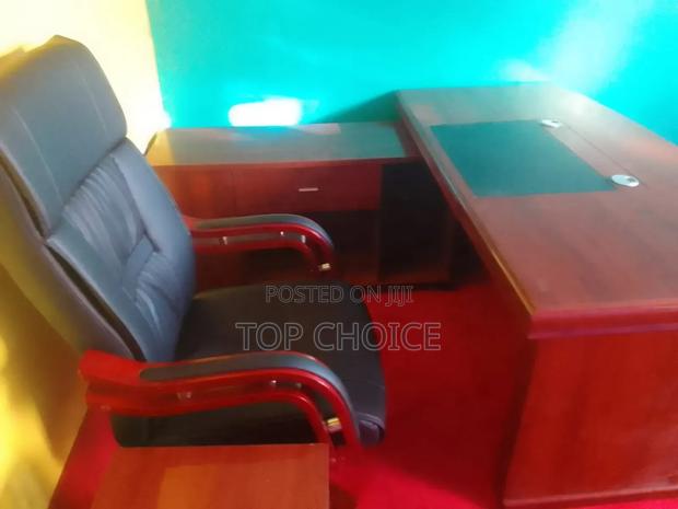 Modern Mahogany Office Desk - thumbnail 2