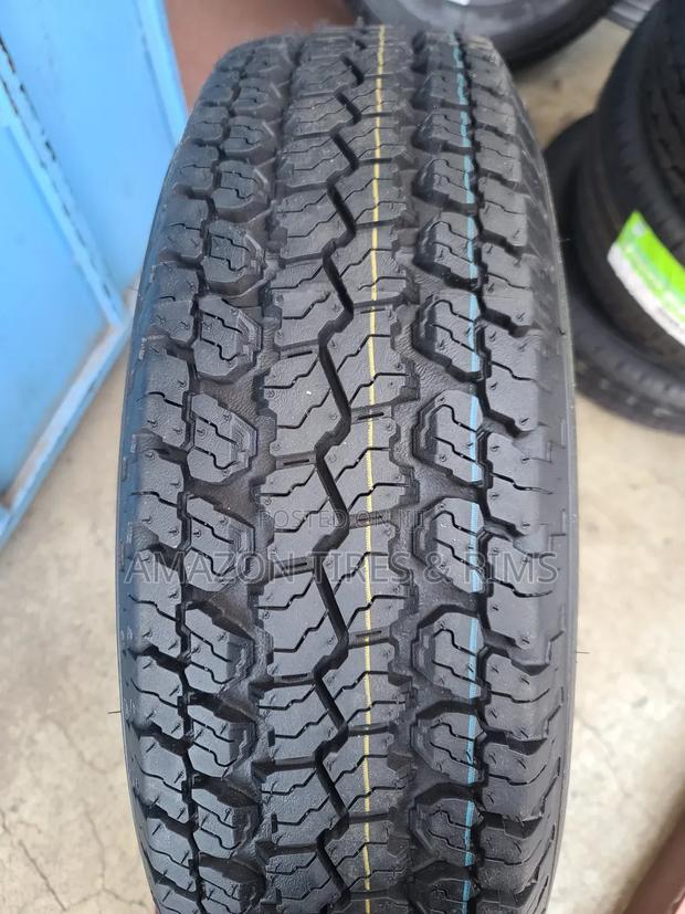 205r16 Goodyear [A/T Wrangler] - thumbnail 2