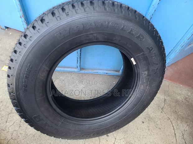 205r16 Goodyear [A/T Wrangler] - thumbnail 3
