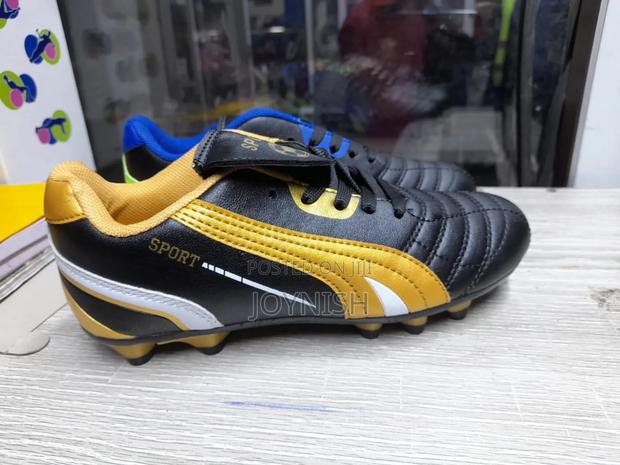 Kids Football Shoes