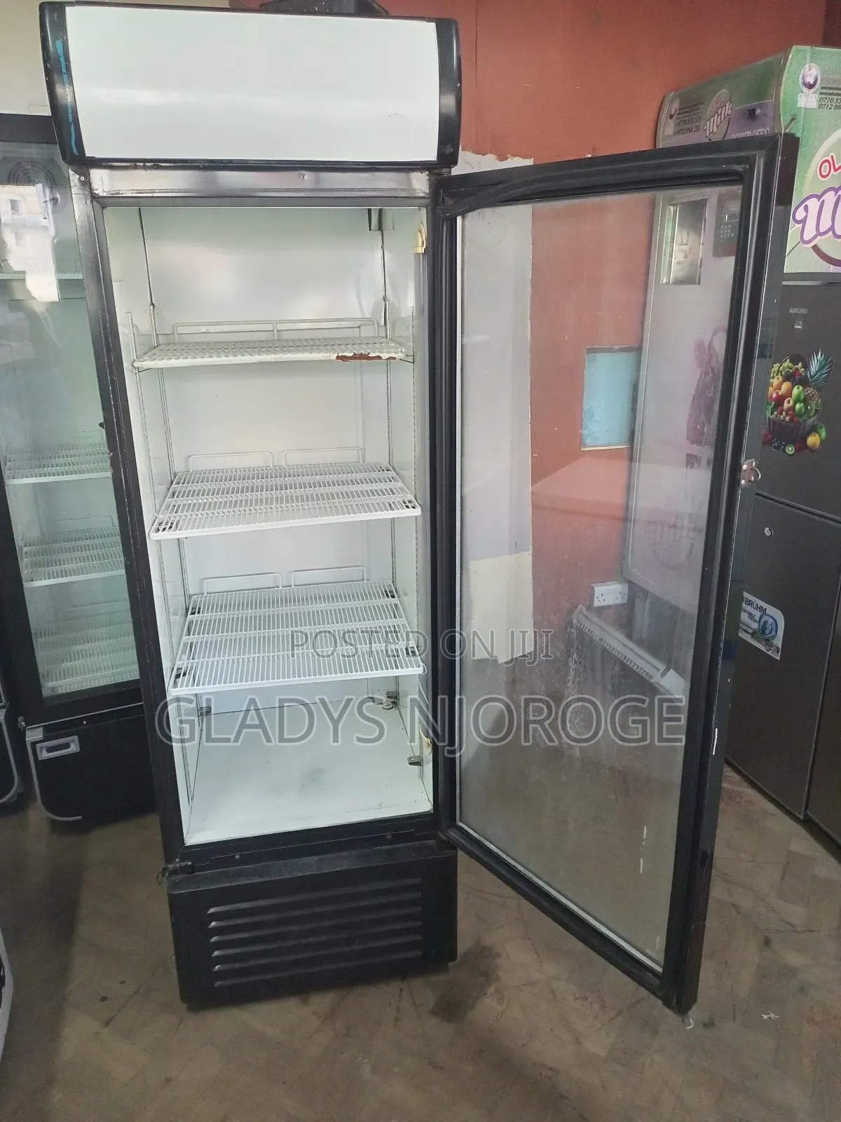 Display 400l ( With Canopy) High Performance