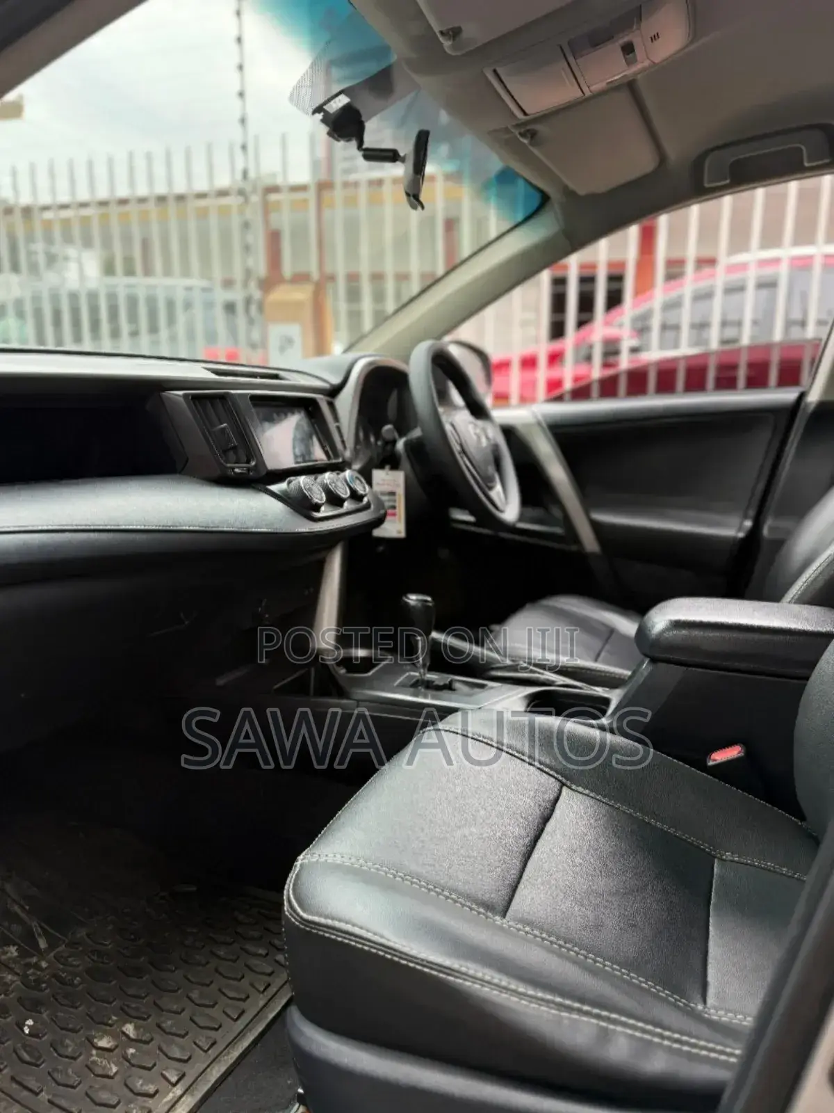 Toyota RAV4 2015 Silver