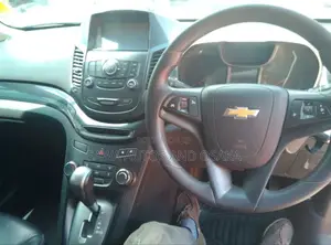Chevrolet Orlando 2015 Brown