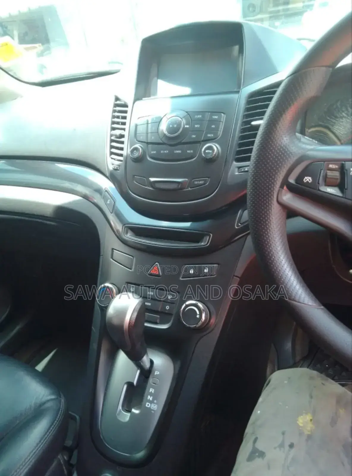 Chevrolet Orlando 2015 Brown