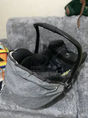 Infant Dubai Import joieCar Seat/ Carrycot