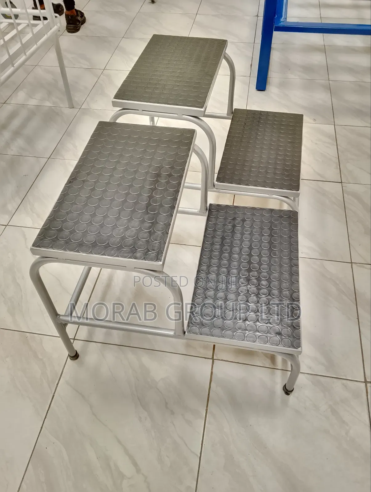 Stepping Stool (Customized Height)