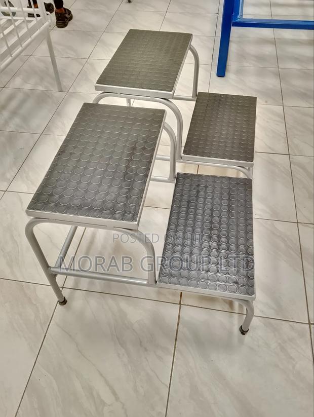 Stepping Stool (Customized Height) - thumbnail 4